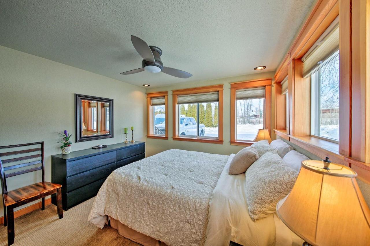 Lake Pend Oreille Condo With Porch And Mountain View! Sandpoint Bagian luar foto